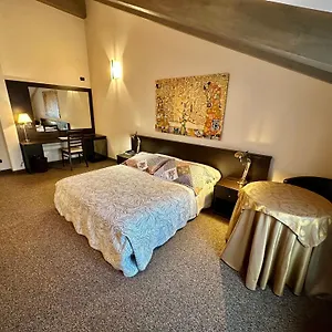 malpensa-inn-hotel.it-lombardy.com/